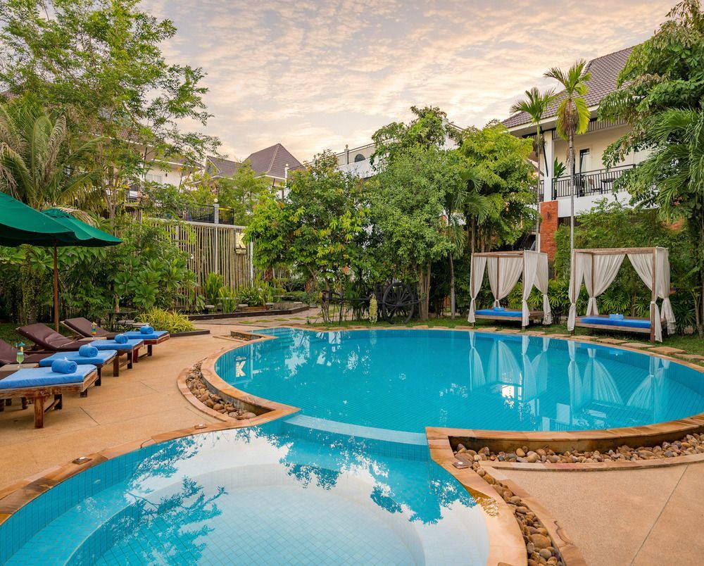 Les Bambous Village Siem Reap Exteriör bild