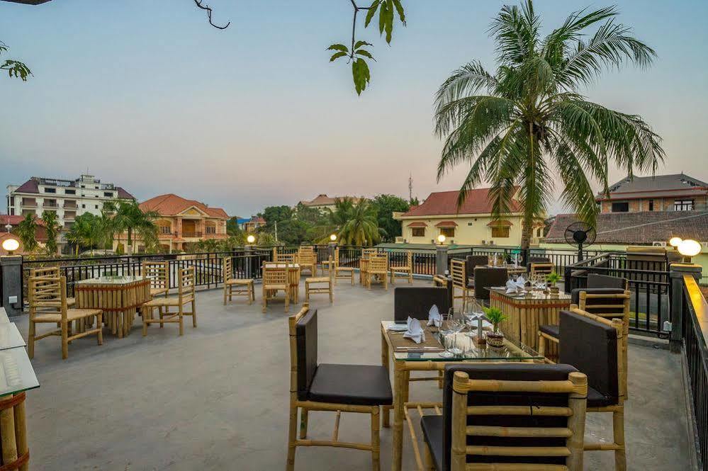 Les Bambous Village Siem Reap Exteriör bild