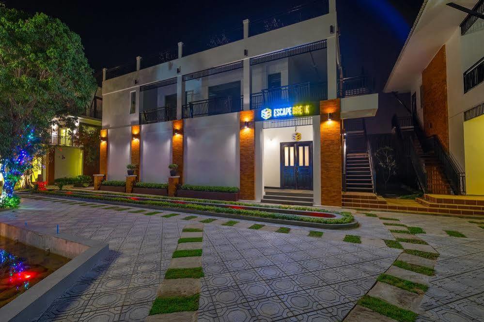 Les Bambous Village Siem Reap Exteriör bild